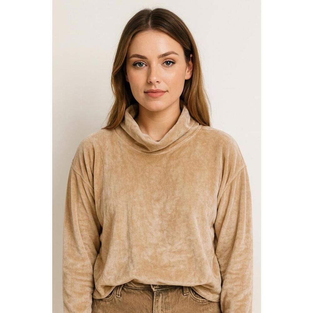 Sundance Top Women’s xs beige velour velvet turtleneck holiday christmas party